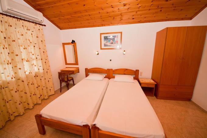 Amalia Studios Skiathos Exterior foto
